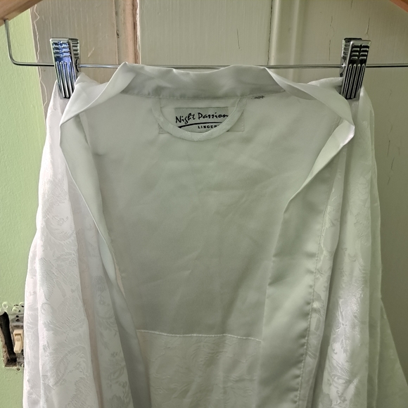 Night Passion Night Gown - Picture 4 of 14